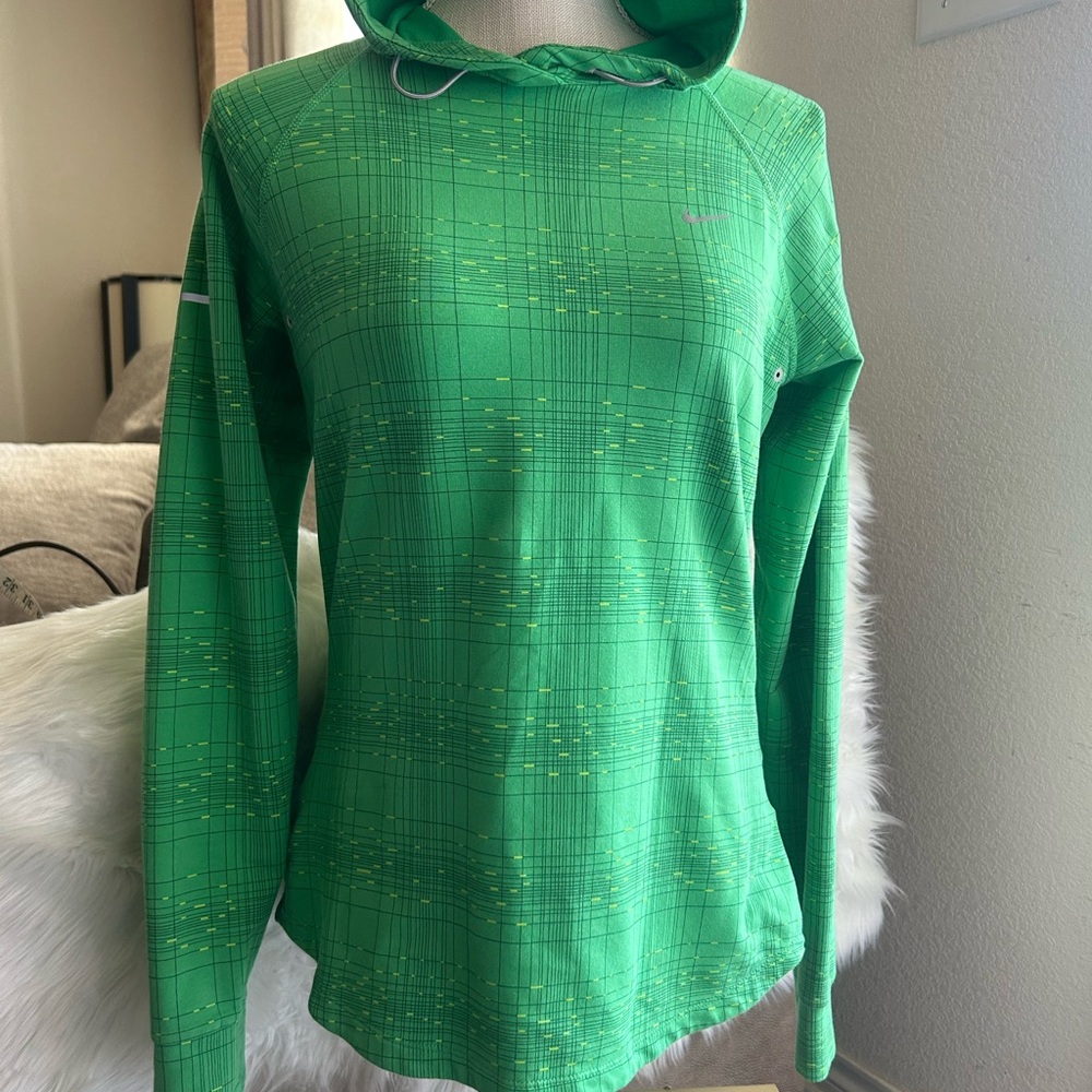 Green Hooded Long Sleeve Top